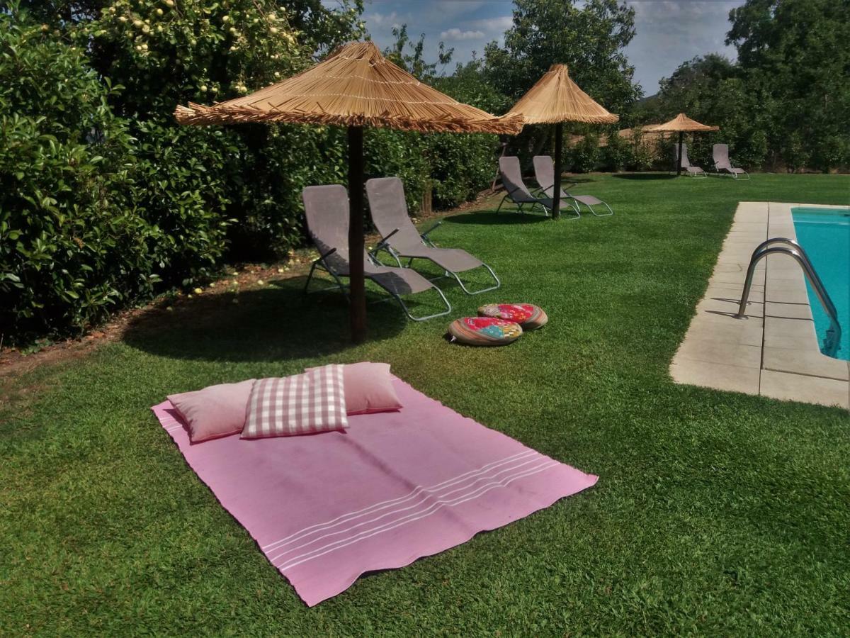 Glamping Hills Hotel Santa Comba de Rossas Exterior photo