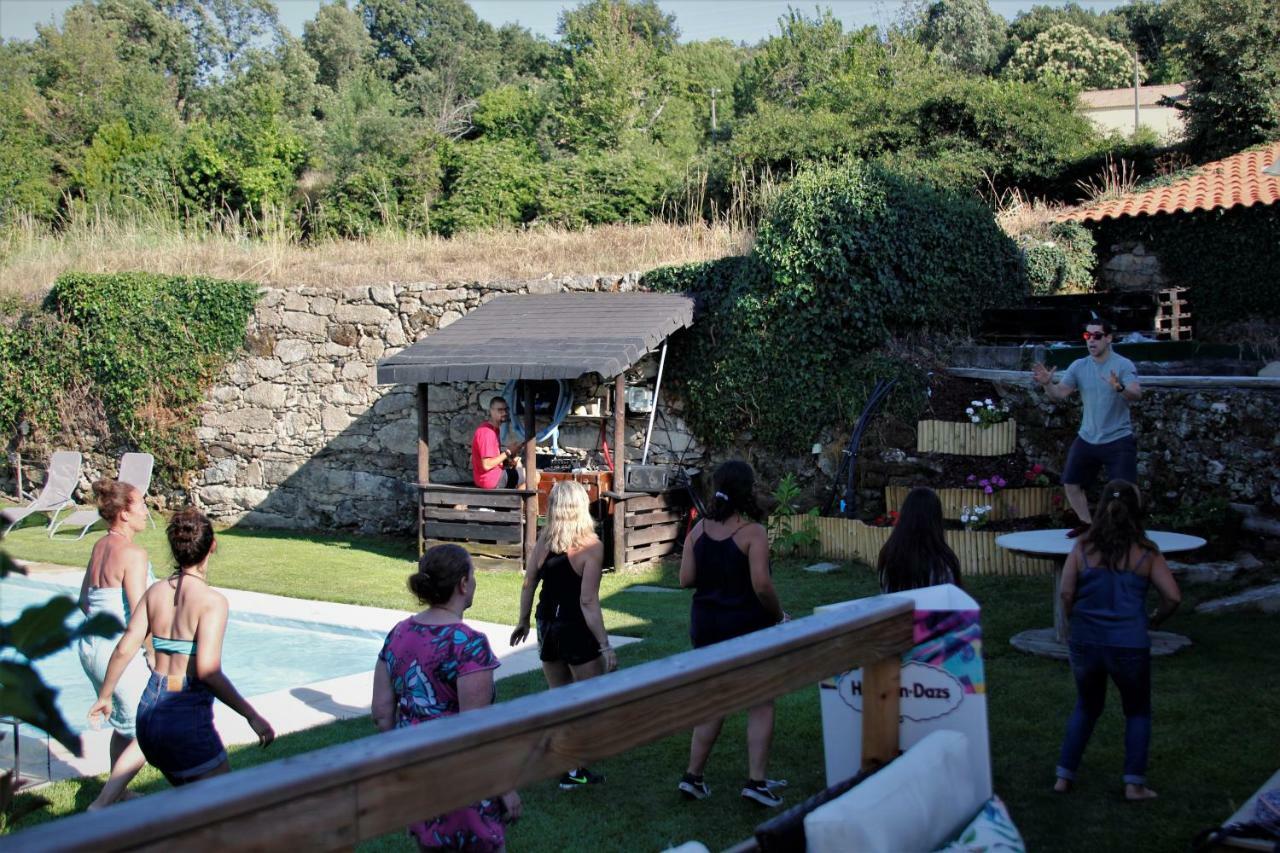Glamping Hills Hotel Santa Comba de Rossas Exterior photo
